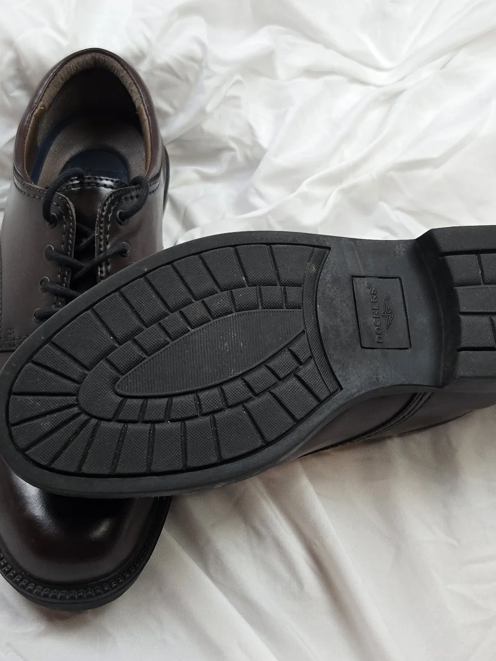 Dockers Gordon 90-2219 Men's Size 11M Burgundy Leather Cap Toe Oxford Dress Shoe